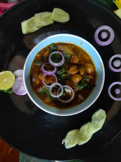 मसाला छोले (masala chole recipe in Hindi) रेसिपी मुख्य फोटो