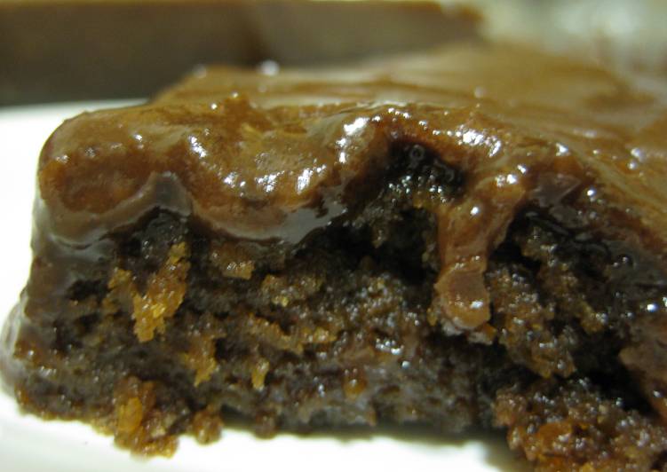 Cinnamon Chocolate Cake