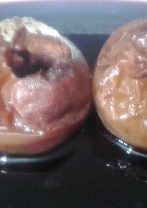 Una foto de Manzanas al vino tinto