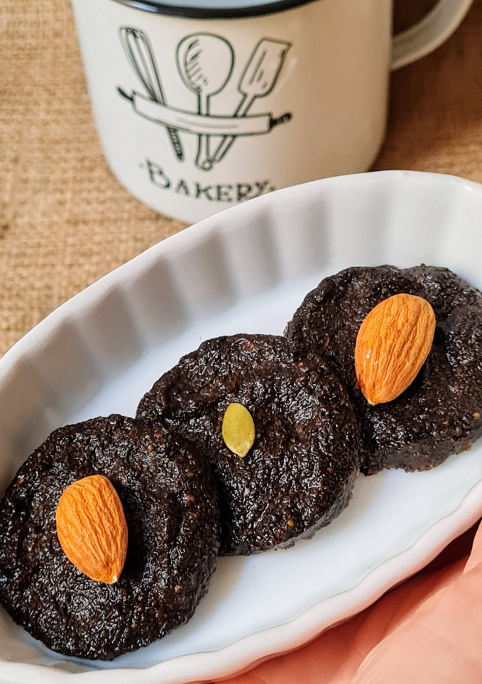 Una foto de Galletitas de harina de coco y de algarroba 🌱3 ing. sin azúcar ni edulcorante ni balanza, ni gluten