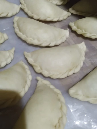 Langkah Mudah untuk Menyiapkan Resep Pastel isi bihun irit (cocok untuk jualan) yang Enak Banget Anti Ribet, Sempurna