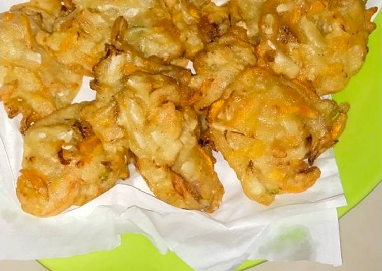  Resep  Bakwan  Sayuran praktis oleh Erin Uncaa Cookpad