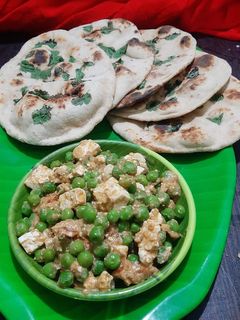তন্দুরি রুটি (Tandoori ruti recipe in bengali) রেসিপির প্রধান ছবি