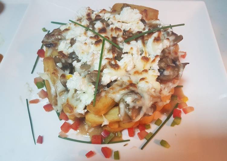 Potato poutine