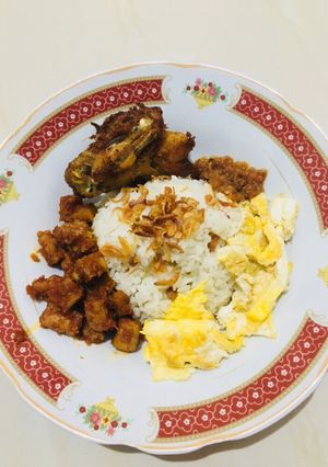 Foto resep Nasi Uduk Magic Com