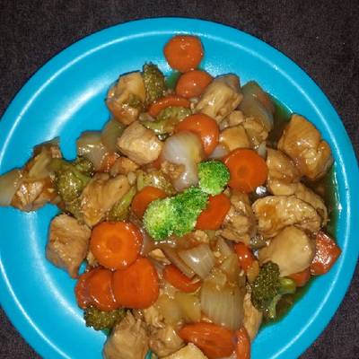 Pollo con brócoli y zanahoria (comida china) Receta de Soto Yanetsita-  Cookpad