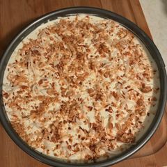 A picture of Pistachio Pudding Pie.