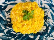 Una foto de risotto de zapallo