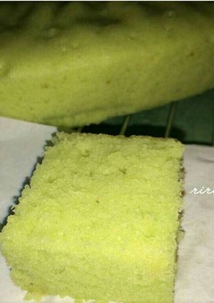 Foto resep Bolu nutrijel kelapa + pandan