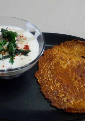A picture of Besan ke cheele ka raita.