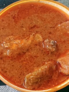 मसाला तरी वाला चिकन (Masala tari wala chicken recipe in Hindi) रेसिपी मुख्य फोटो