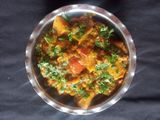 રીંગણા બટાકા નું શાક (વરા નું શાક)