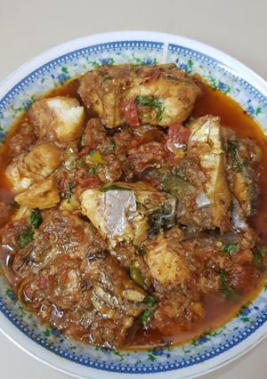 A picture of Masala fry fish curry.