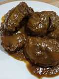 Pork Cheeks in Red Wine (Pressure Cooker)