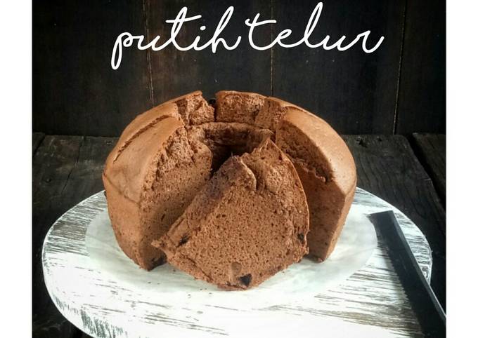 Cara Gampang Membuat Chiffon Coklat Putih Telur Anti Gagal