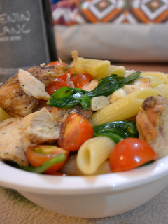 A picture of Chicken Florentine Pasta.