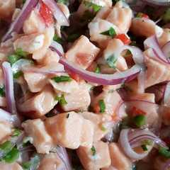 Una foto de Ceviche de salmón🐟