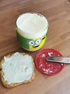 Una foto de Nata montada o Mantequilla casera