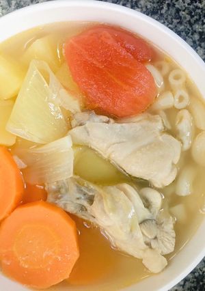 รูปของ ซุปมะกะโรนีไก่