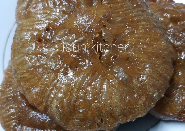 resep cara buat 23. Kue Cucur