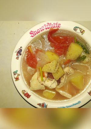รูปของ ซุปไก่//กินกับเพนเน่หรือมักกะโรนี (อาหารคนป่วย)