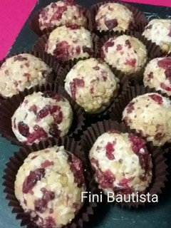 Una foto de Trufas de queso de rulo (canapés)