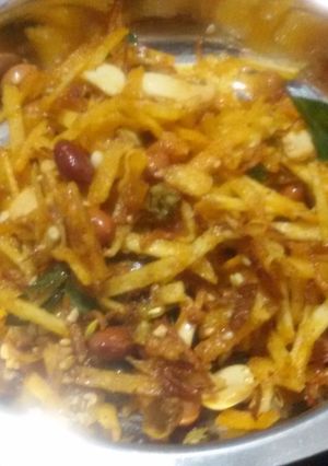 क्रिसपी आलु चिवडा रेसिपी मुख्य फोटो