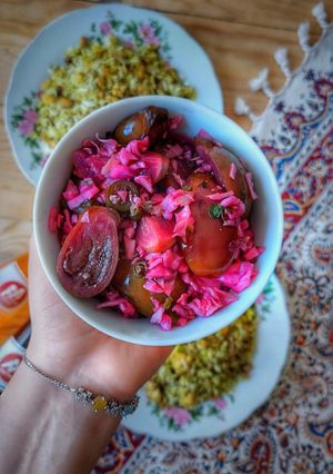 عکسی از دستور ترشی بادمجان و کلم بنفش