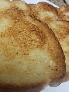 A picture of Simple Garlic Bread.