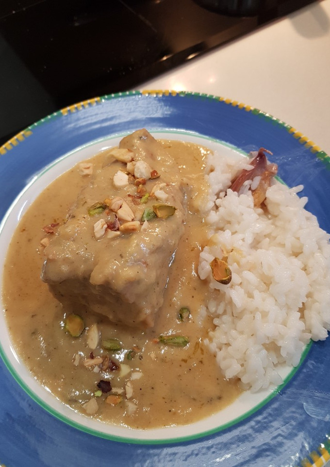 Una foto de Solomillo de cerdo con curry de piña y plátano en crockpot