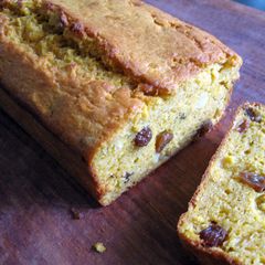 A picture of Apple & Carrot Bread.
