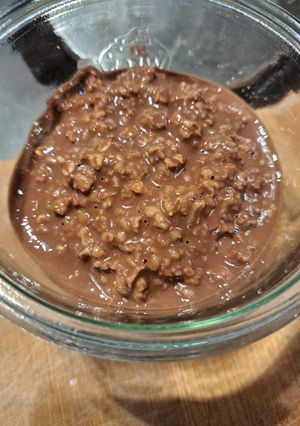 Une photo de Porridge lait de noisette cacao