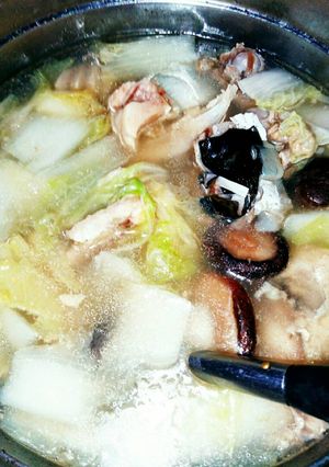 รูปของ หัวปลาหม้อไฟผักกาดขาวเห็ดหอม