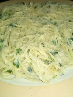 A picture of Pasta with yogurt.