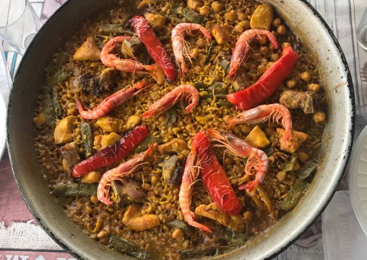 Paella mixta
