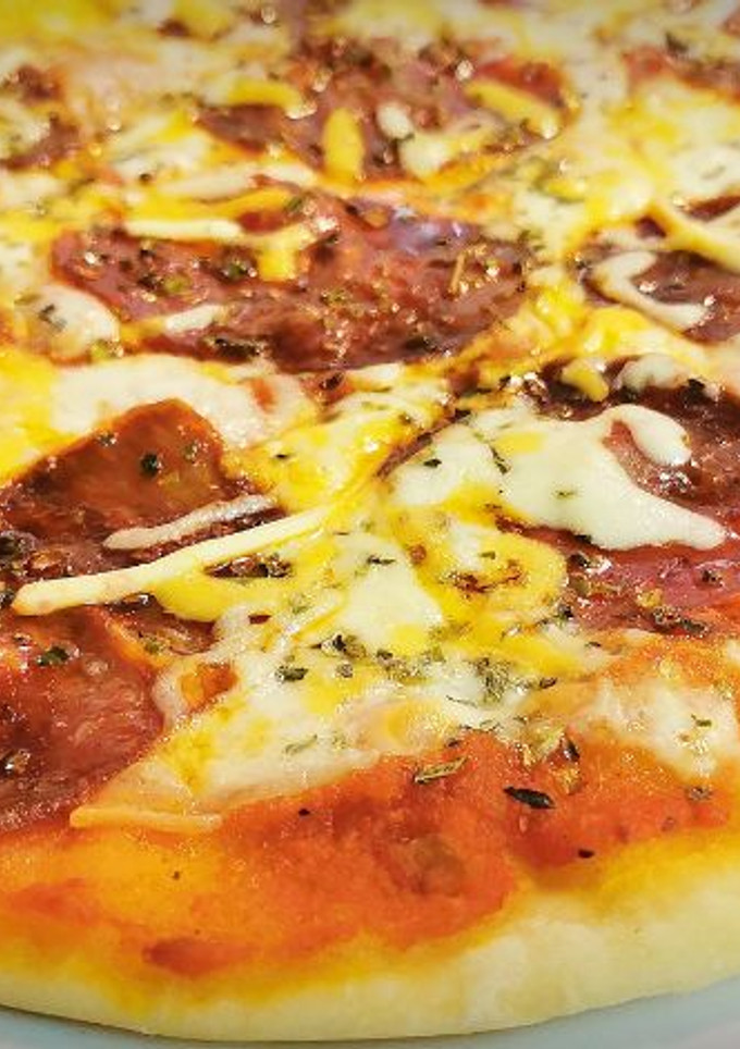 Una foto de Pizza de Chorizo ibérico