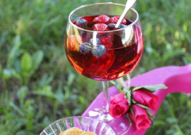 Recette de Rapide Cocktail Marquisette aux fruits rouges