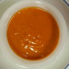 A picture of Hot garlic wing sauce.