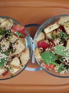 સફરજનની ચાટ (Apple Chaat Recipe In Gujarati) રેસીપી મુખ્ય ફોટો