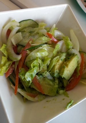 A picture of English salad.