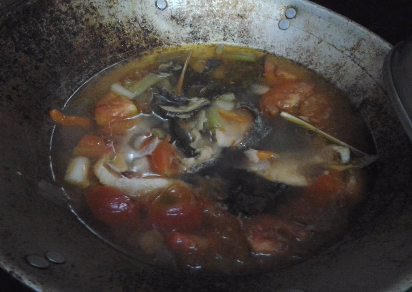Sop Ikan Salmon Tomat Istimewa