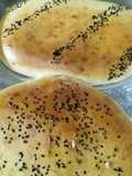 خبز الصمون لافطار الصباح