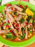 ตำไหลบัวหมูยอกุ้งสด