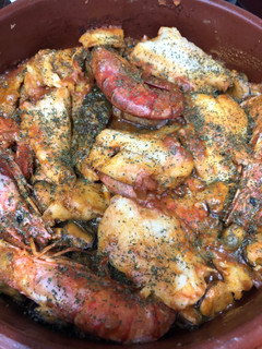 Una foto de 240. Zarzuela de pescado y marisco (principal pescado)