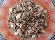 Une photo de quinoa poulet