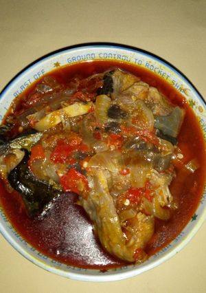 Farfesun kifin hausa ainihin hoton girkin