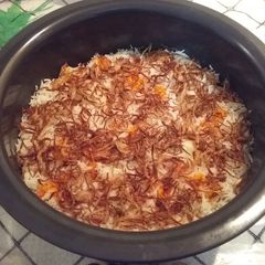 A picture of White Chicken Biryani.