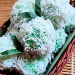 A picture of Kelepon.