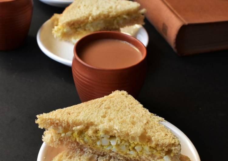 Recipe of Any-night-of-the-week Kolkata Coffee House Egg Sandwich