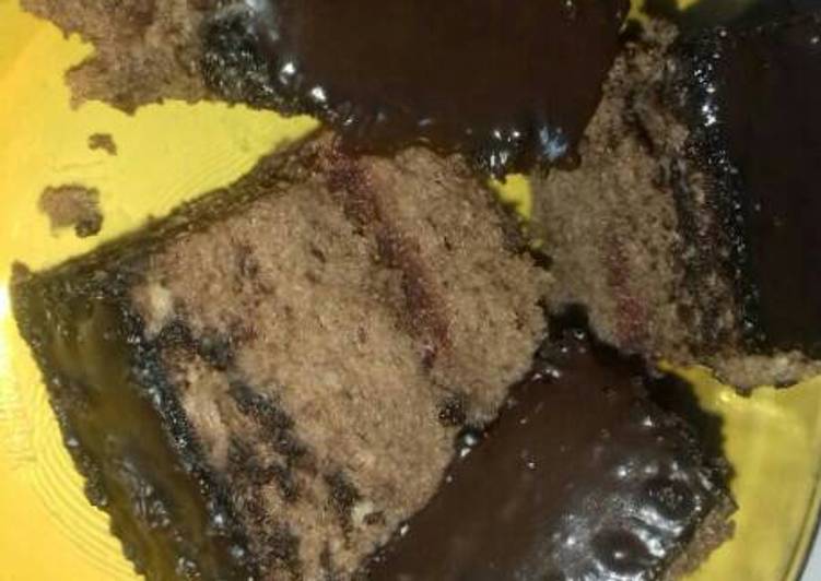 Brownis chocolatos toping dcc